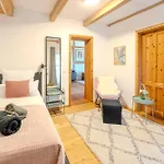 Privat bolig Gemeinschaftsunterkunft 2ez 1dz 2 Baeder - Ruhig Gelegen - Garten, Kueche, Wlan, Parken, Self-check-in, Ventilator